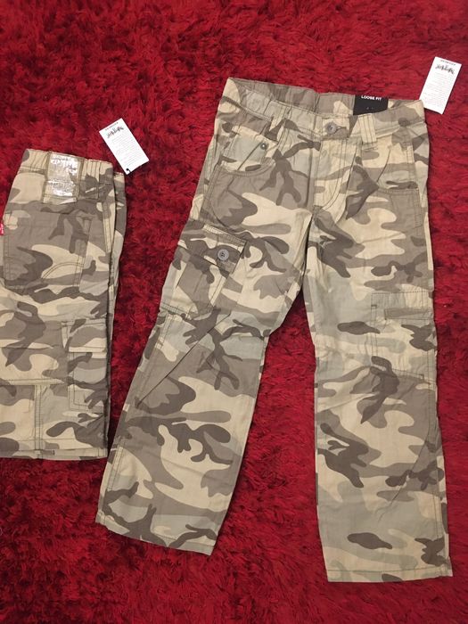 [NOVAS] Levi’s calças e calçoes camuflado Levis criança