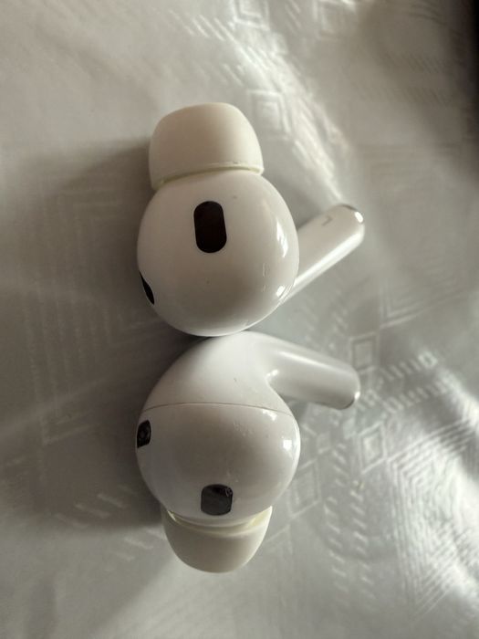 Air Podsy pro 2 skorzane etui.