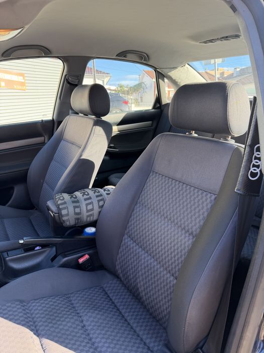 Audi A4 Sedan AFN 110cv