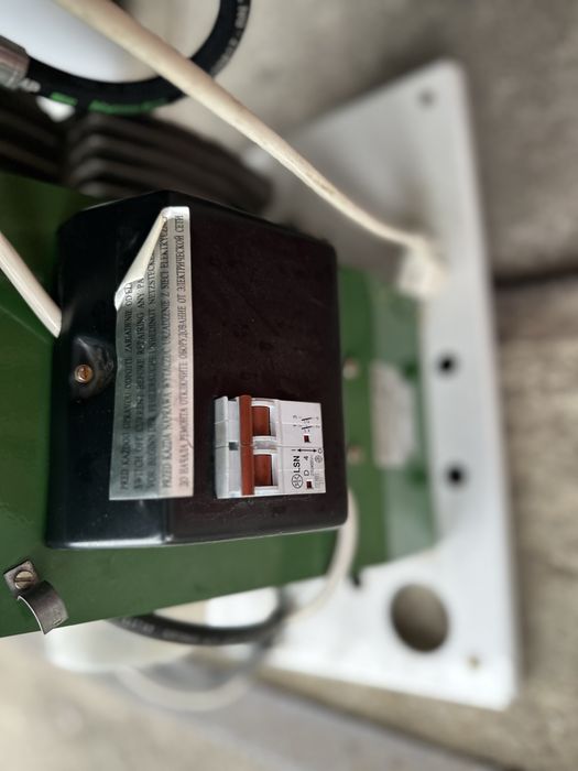 Компресор безмасляний