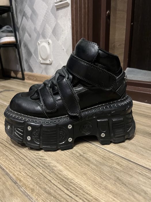 Нью роки кросівки