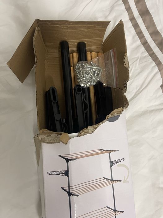 Estendal vertical grande, novo