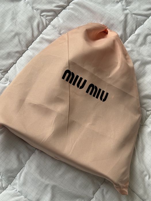 Miumiu miu miu torba torebka skorzana czarna aventure duża