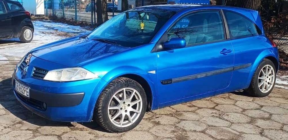 Megane 1.6 ben piękny kolor bez rdzy ładne alufelgi sportowy wydech