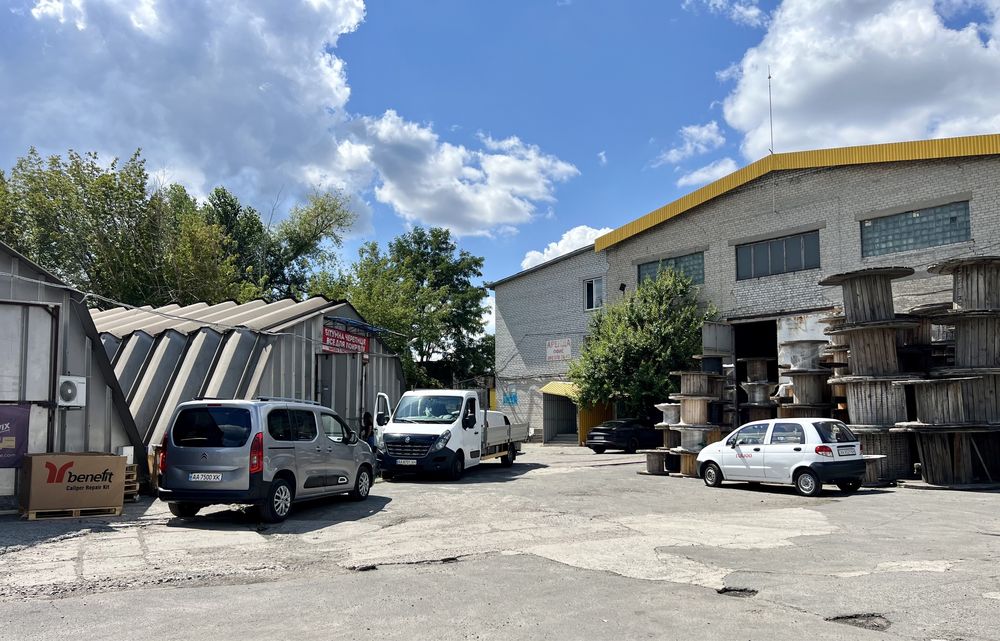 Майновий комплекс 3200 м2, Віскозна, Лівий берег