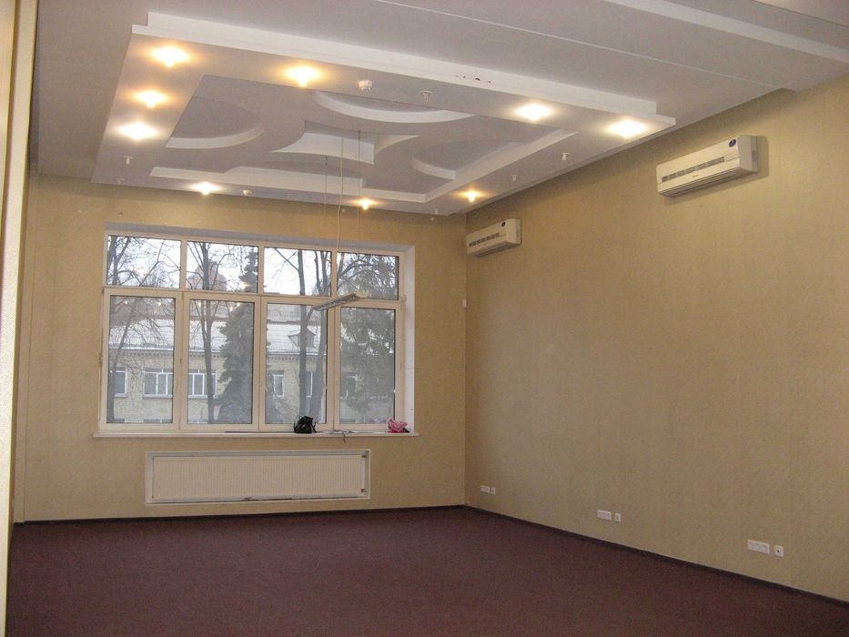 Продаж комерційного приміщення в центрі Києва.
