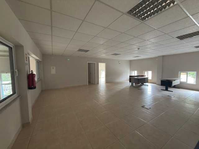 armazém (espaço comercial)