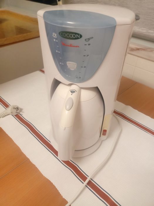 máquina de café e chá