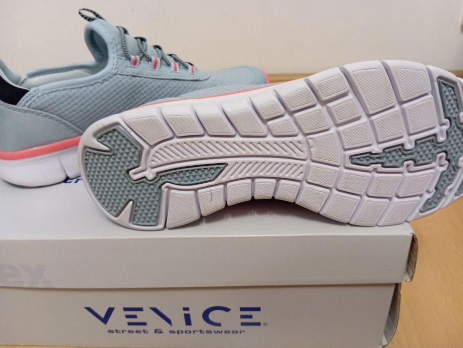 Buty nowe wygodne wsuwane r.37