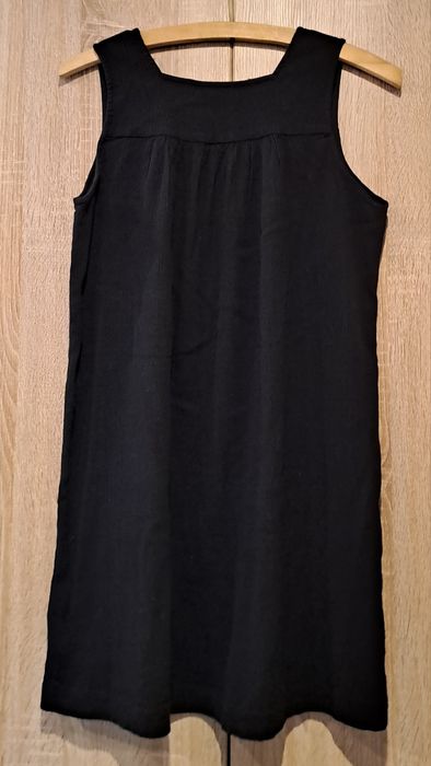 Czarna długa bluzka tunika bez rękawów