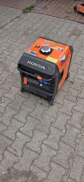 Agregat prądotwórczy Honda EU30IS inwenterowy 3kW