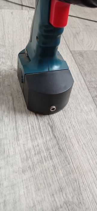 Шуруповерт б.у .