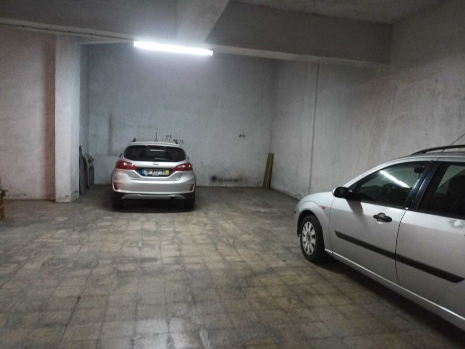 Apartamento t2 à venda na Rua Professor Mira Fernandes - Olaias Lisboa