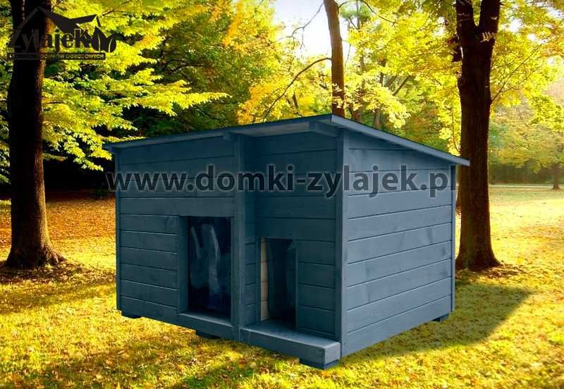 drewniana buda dla dwóch psów