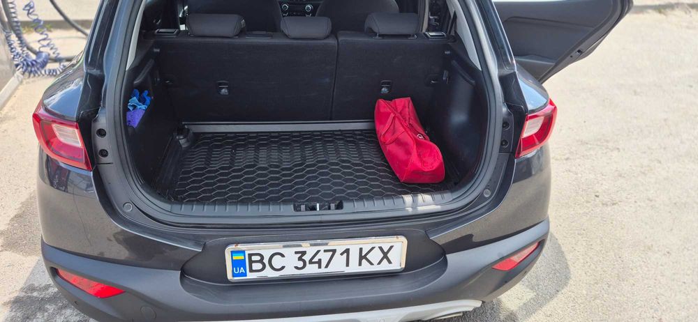 Kia stonic avtomat