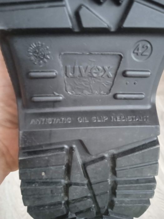 UVEX защитные рабочие ботинки.42р.