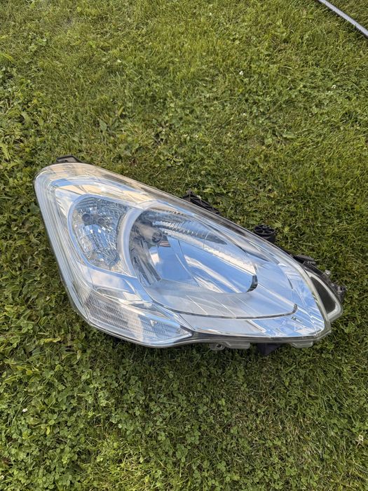 Lampa Berlingo II przód prawy