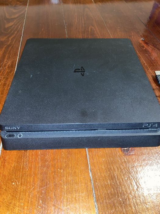PlayStation4 - consola