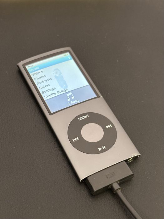 IPod Nano 4 8GB black: 700 грн. - Mp3 плеєри Чортків на Olx