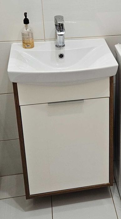 Szafka cersanit z umywalką