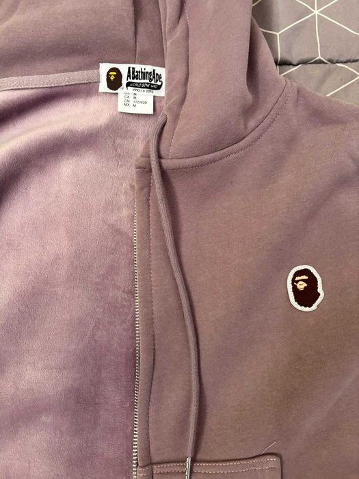 Camisola BAPE (A Bathing Ape) Roxa com Fecho - Tamanho M - Original