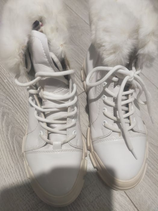 Ботинки зимние кожанные