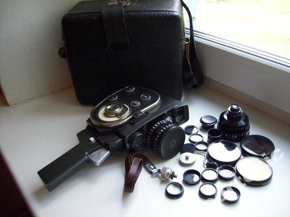 Кінокамера «Кварц 2м»