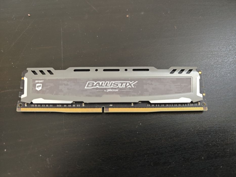 Módulo DDR4 8GB Ballistix