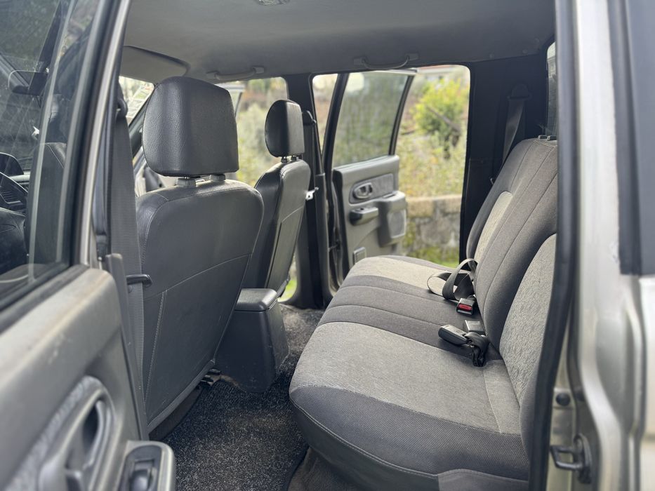 Mitsubishi strakar L200