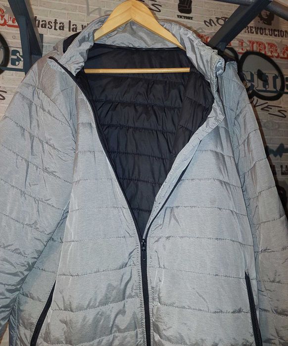 Стильная легкая куртка-ветровка Nike р.56