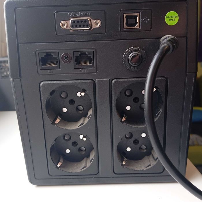 ДБЖ KSTAR 600w UA100