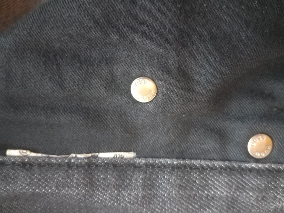 Джинси Hugo Boss