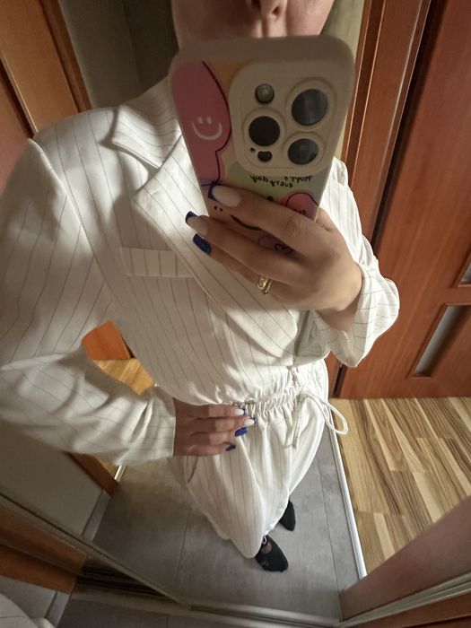 Sprzedam garnitur damski