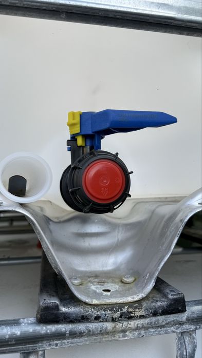 Zbiornik 600l mauzer