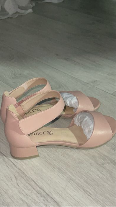 Туфлі, рожево-пудрового кольору