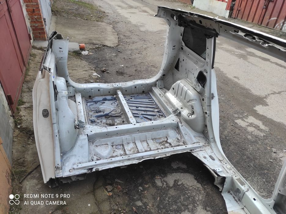 Кузов Ланжерон порог поріг крило Citroen c4 grand Picasso 2 Пікассо 2