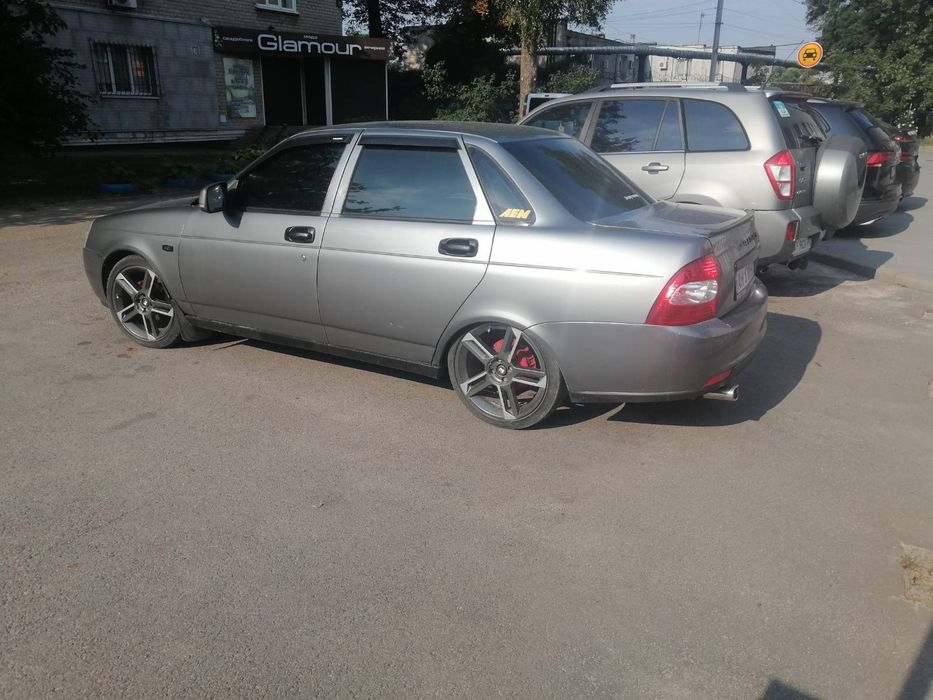 Продам приору в нормальном состоянии