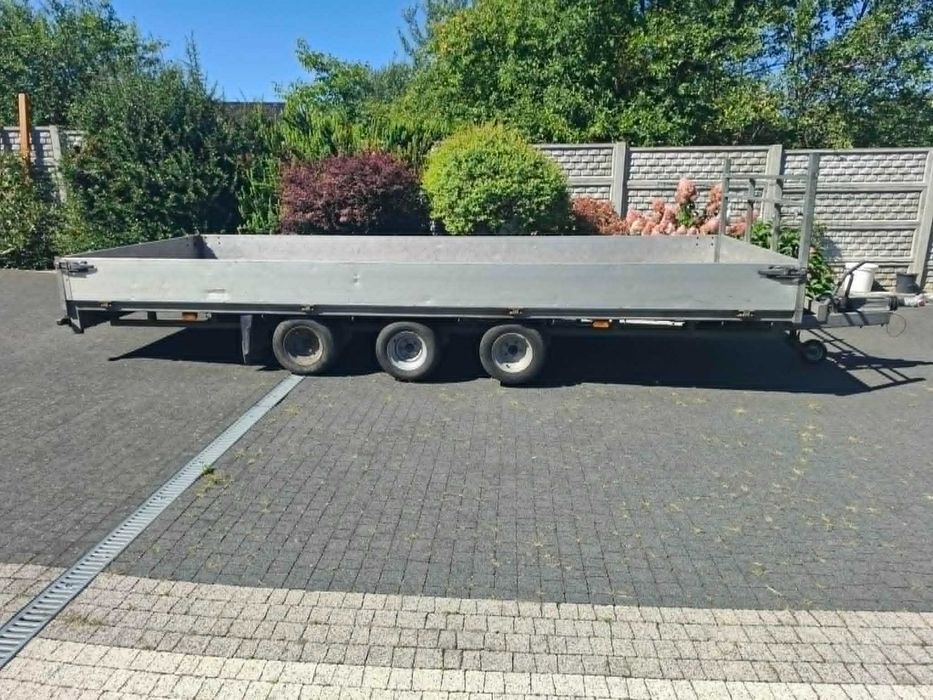 Przyczepa samochodowa WEYER DMC 3000 kg