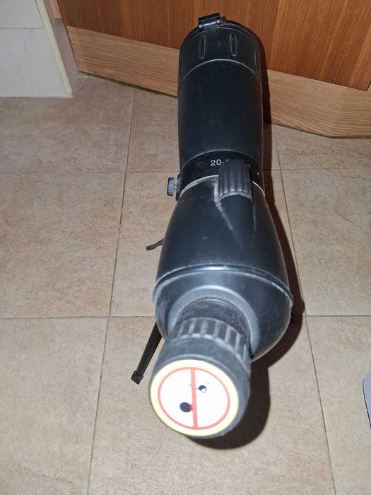 Telescópio Bresser 20 - 60 x 60