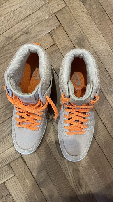 Жіночі снікерси Nike