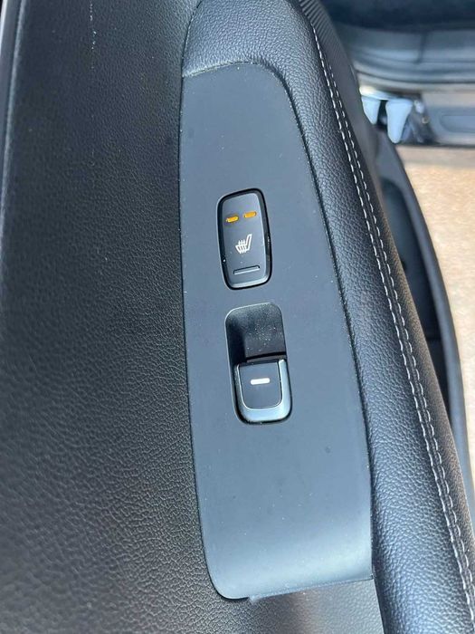 Kia  Sorento 2WD