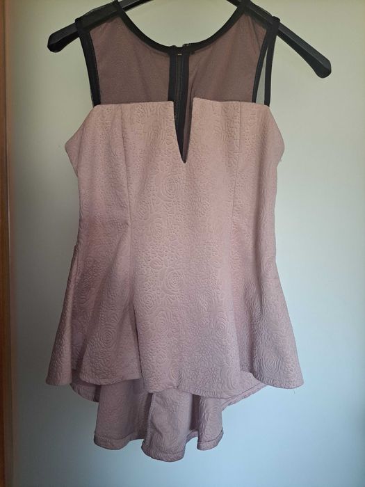 Top cor de rosa de cerimonia