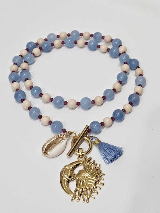 Naszyjnik z chalcedonu z zawieszkami