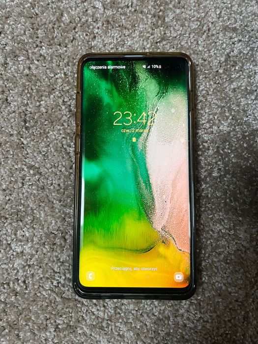 Samsung S10+ w dobrym stanie