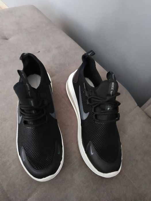 Męskie buty 44 czarne