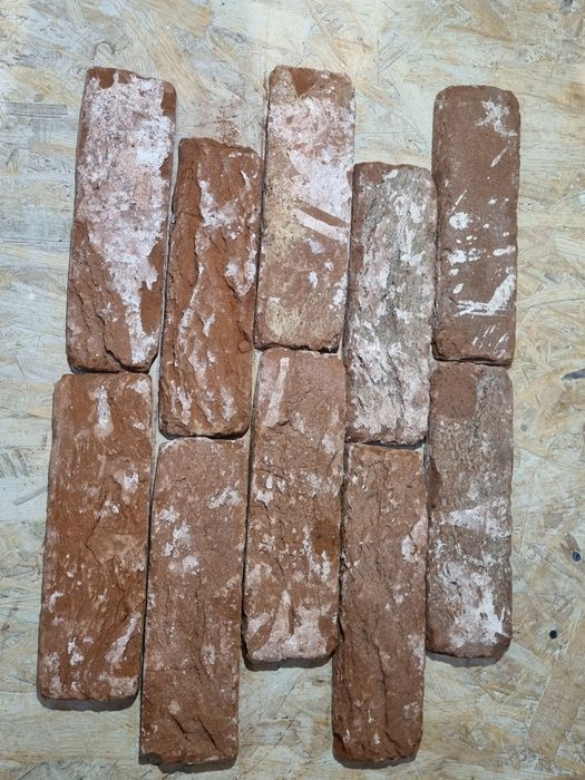 Cegła cięta cegiełki na ścianę 50 szt