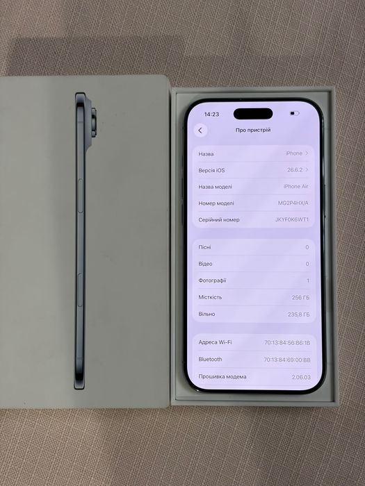 iPhone Air 256GB Sky Blue