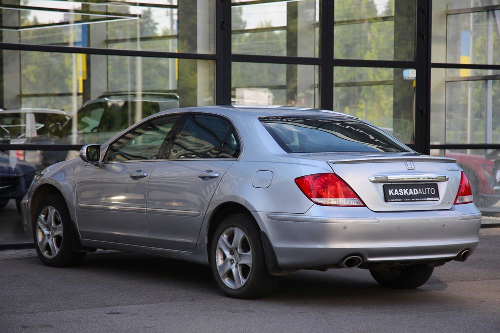 Honda Legend 2006