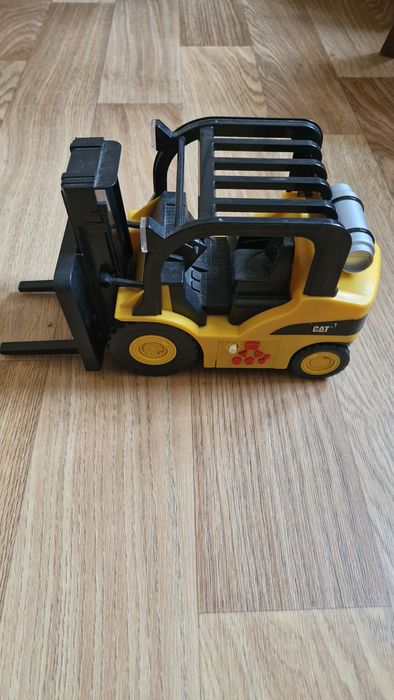 Игрушка большой погрузчик Caterpillar