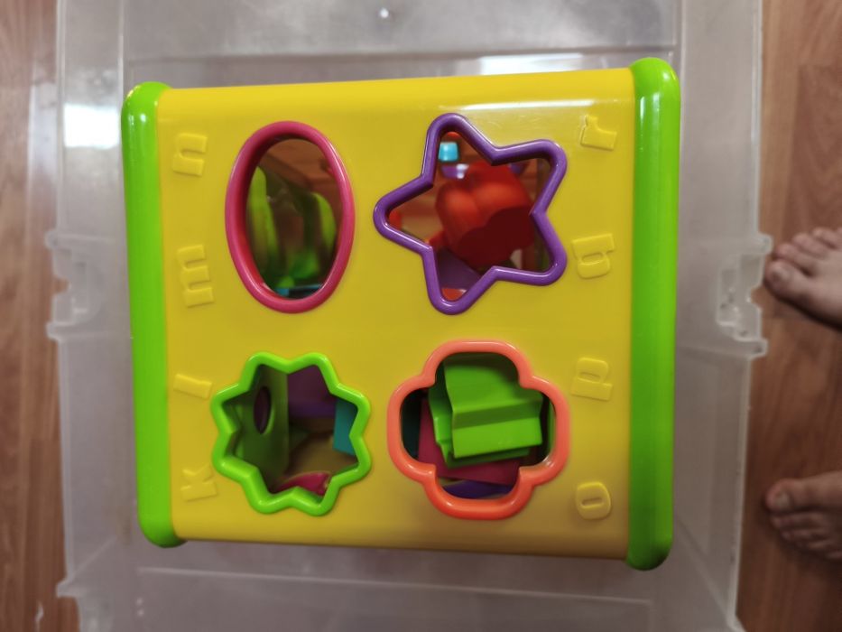 Cubo didático para crianças